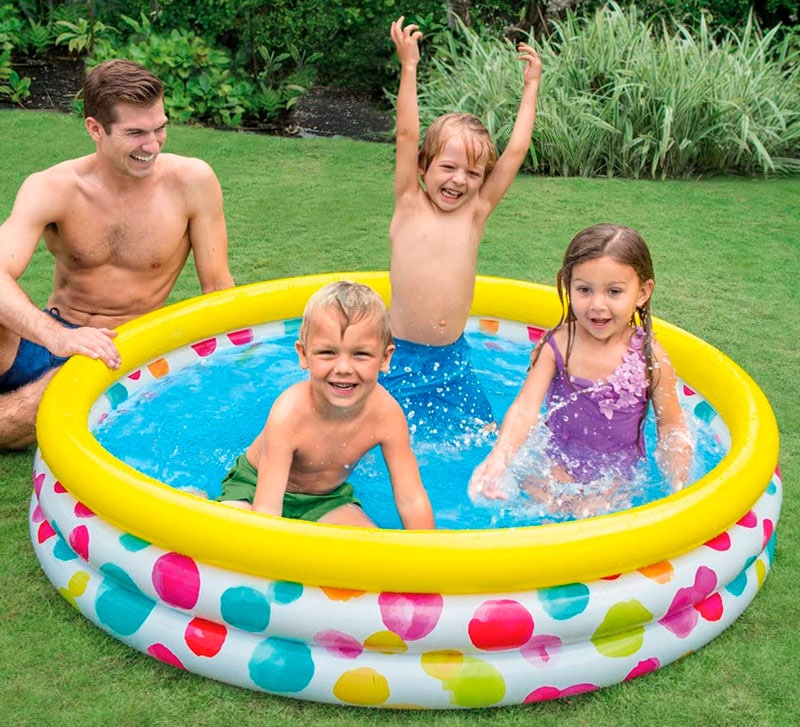 Inflatable circle pool